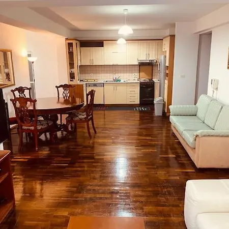 Downtown Bllok 2br, Large Patio, Ac-wifi Appartamento *