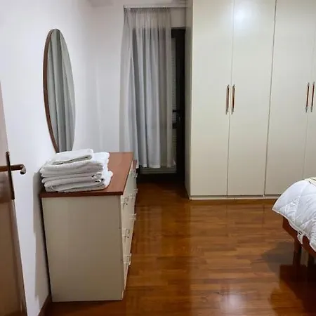 Διαμέρισμα Downtown Bllok 2br, Large Patio, Ac-wifi Τίρανα