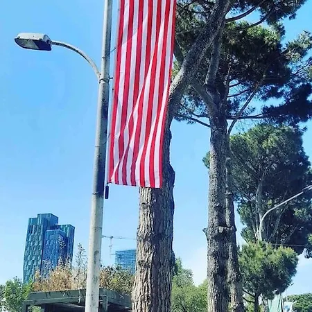 Διαμέρισμα Downtown Bllok 2br, Large Patio, Ac-wifi *
